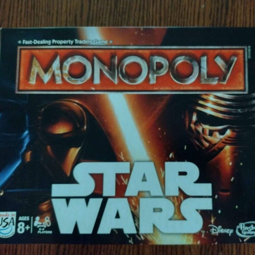 Monopoly Star Wars "The Force Awakens"  Edition